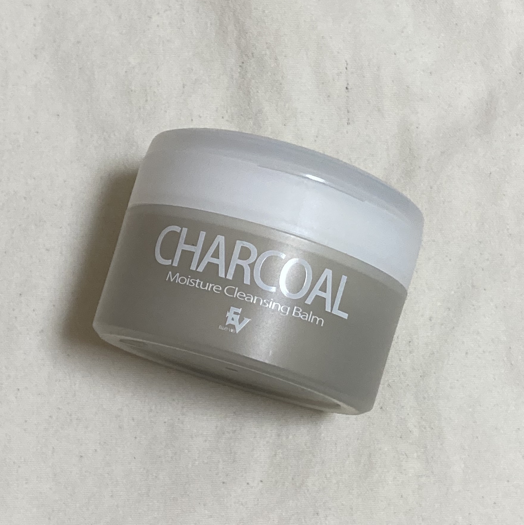 炭モイスチャークレンジングバーム/ELLeVIe/クレンジングバームを使ったクチコミ（1枚目）