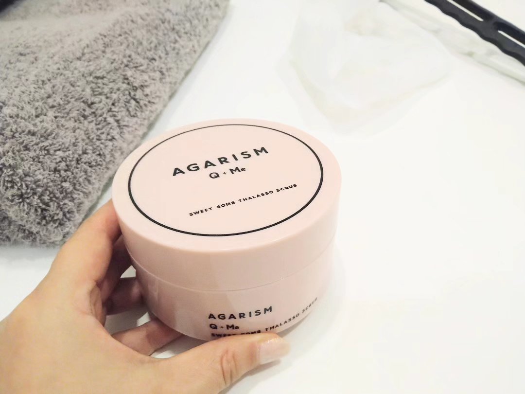 Q+Me スウィート ボム タラソ スクラブ/AGARISM/バスト・ヒップケアを使ったクチコミ（2枚目）
