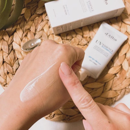 ダルバ ウォータフル エッセンス サンクリーム/ダルバ/日焼け止めクリームを使ったクチコミ(4枚目)