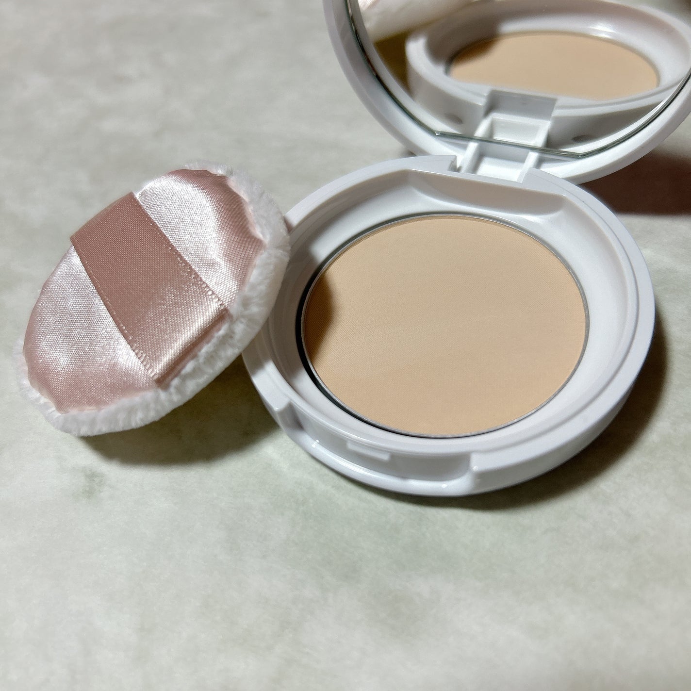 プレストパウダー C/ポイントマジックPRO/プレストパウダーを使ったクチコミ(3枚目)