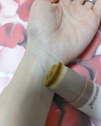 ヴィーガンナチュラルカバースティックファンデーション/DERMASHARE/その他ファンデーションを使ったクチコミ(5枚目)