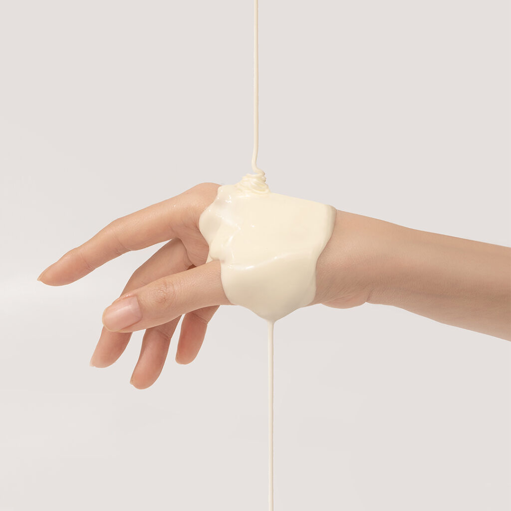 「スキンケア感覚」お肌に水分チャージ！日焼け止め（2枚目）