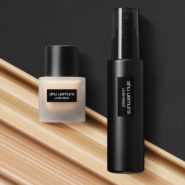 shu uemura アンリミテッド ラスティング フルイドのクチコミ「メイクの仕上げに、ひと吹き。
今すぐ24時間*美しいフォギーマット肌へ。

✨メイク崩れを防ぐ.....」（2枚目）