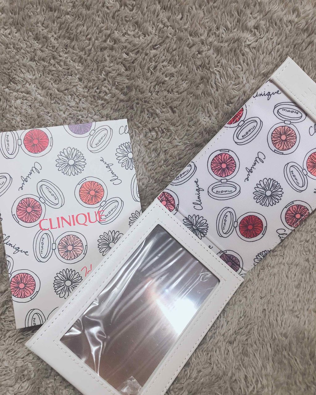 バースデーギフト 折りたたみミラー/CLINIQUE/その他化粧小物を使ったクチコミ(3枚目)
