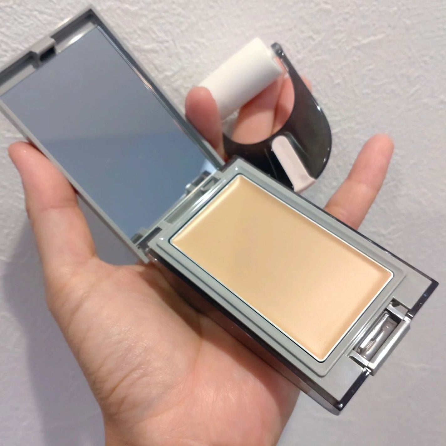 プリマヴィスタ デイトリートメントバーム 〈ローラータイプ〉/プリマヴィスタ/その他ファンデーションを使ったクチコミ(1枚目)