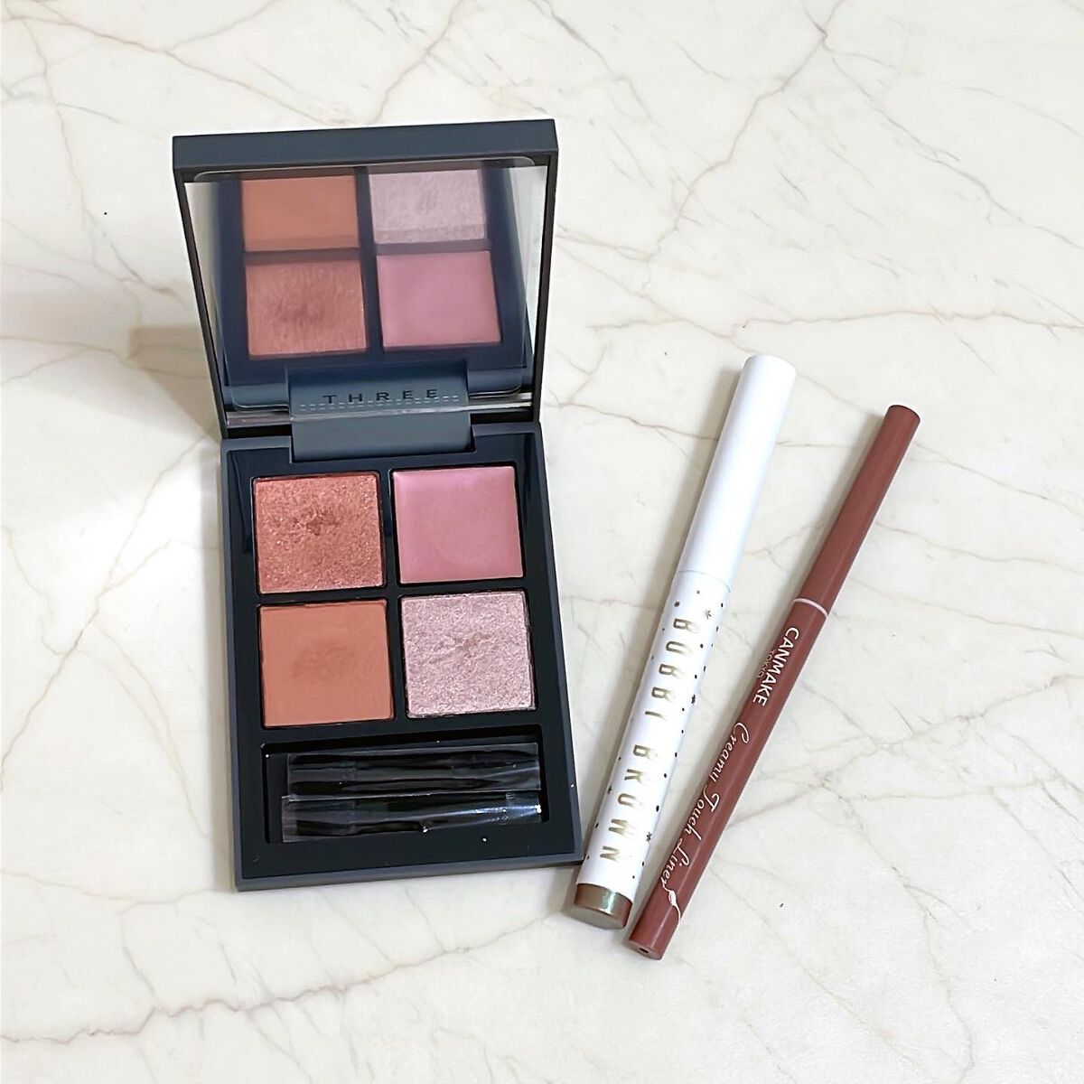 ロングウェア クリーム シャドウ スティック マルチクロム/BOBBI BROWN/スティックアイシャドウを使ったクチコミ（1枚目）