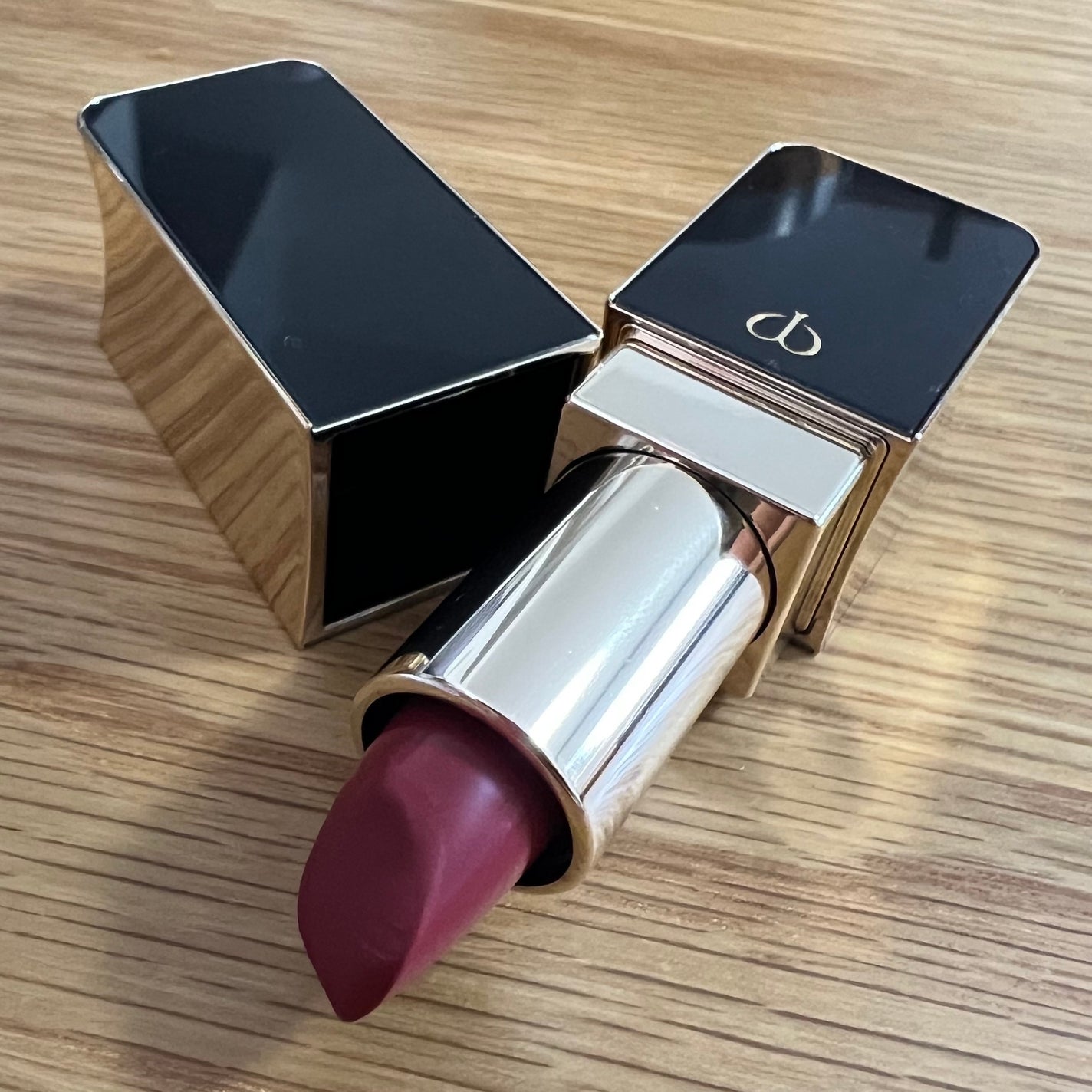 ルージュアレーブル/クレ・ド・ポー ボーテ/口紅を使ったクチコミ(1枚目)