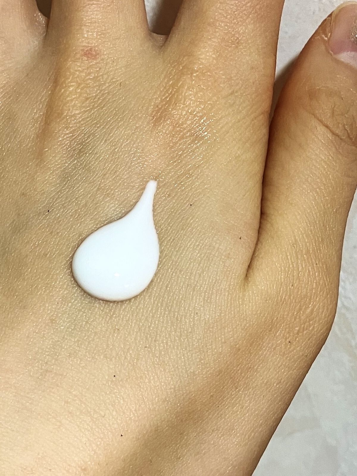 スキンミルク(しっとり)/ニベア/ボディミルクを使ったクチコミ（2枚目）