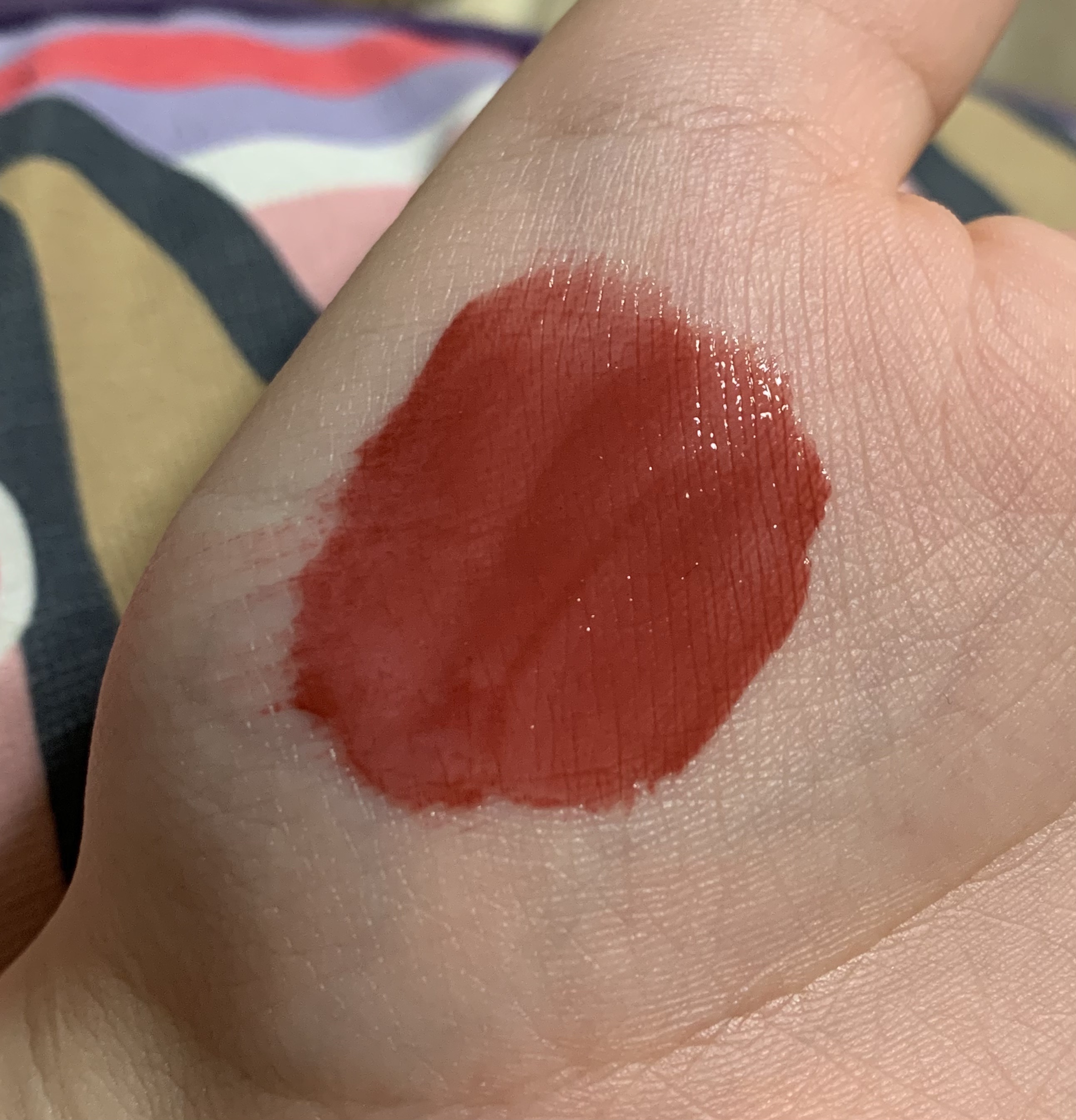 ジューシーラスティングティント/rom&nd/リップティントを使ったクチコミ（3枚目）