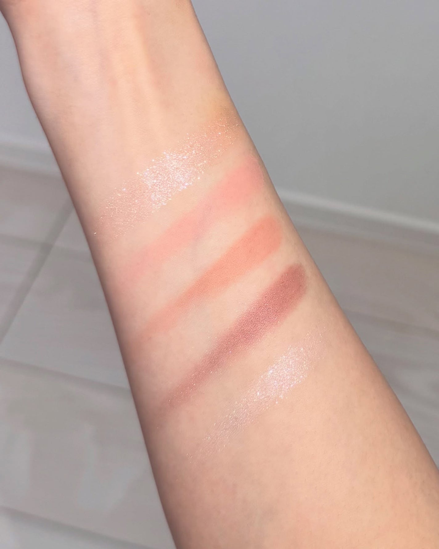 フェイス スタイリスト/SNIDEL BEAUTY/アイシャドウパレットを使ったクチコミ(4枚目)