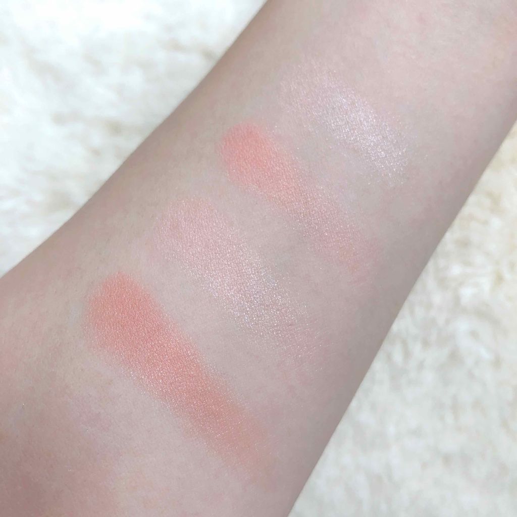 グロウフルールチークス/キャンメイク/パウダーチークを使ったクチコミ（2枚目）