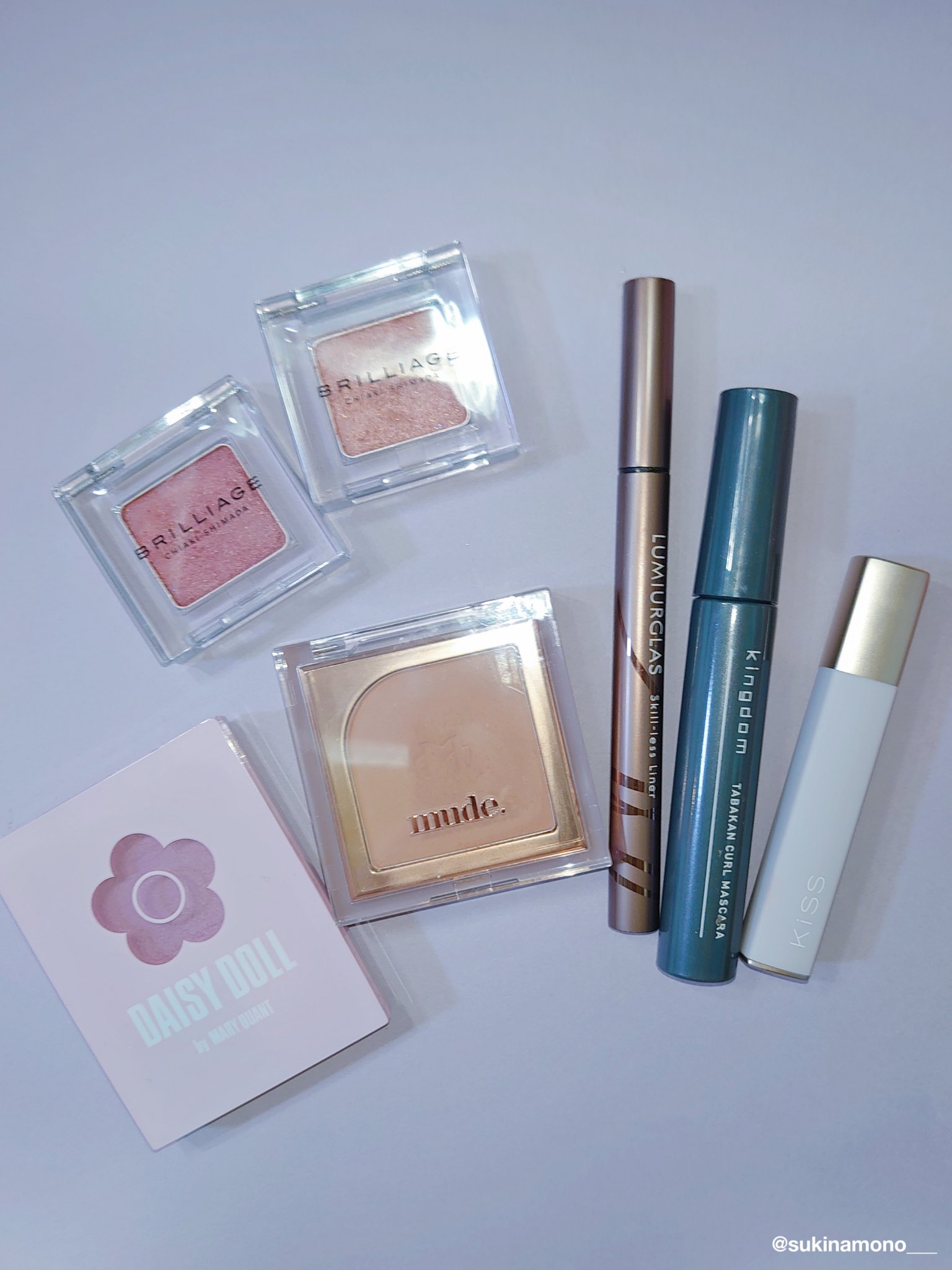 フラッターブラッシャー 06 テンダーベージュ/mude./パウダーチークを使ったクチコミ（3枚目）