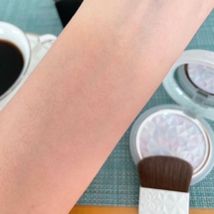 AQ オーラ リフレクター/DECORTÉ/プレストパウダーを使ったクチコミ(8枚目)