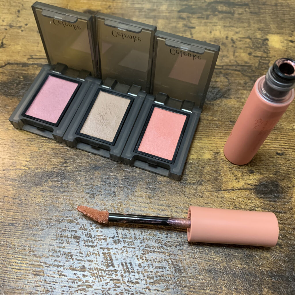 エテュセ アイエディション(リキッドカラー) 01 プリズムコーラル/ettusais/リキッドアイシャドウを使ったクチコミ（1枚目）