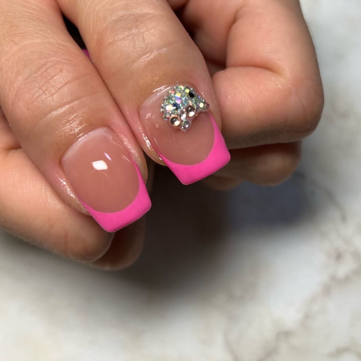 cst on LIPS 「#フレンチネイル#ピンクネイル#pinknails#キティちゃ..」(5枚目)