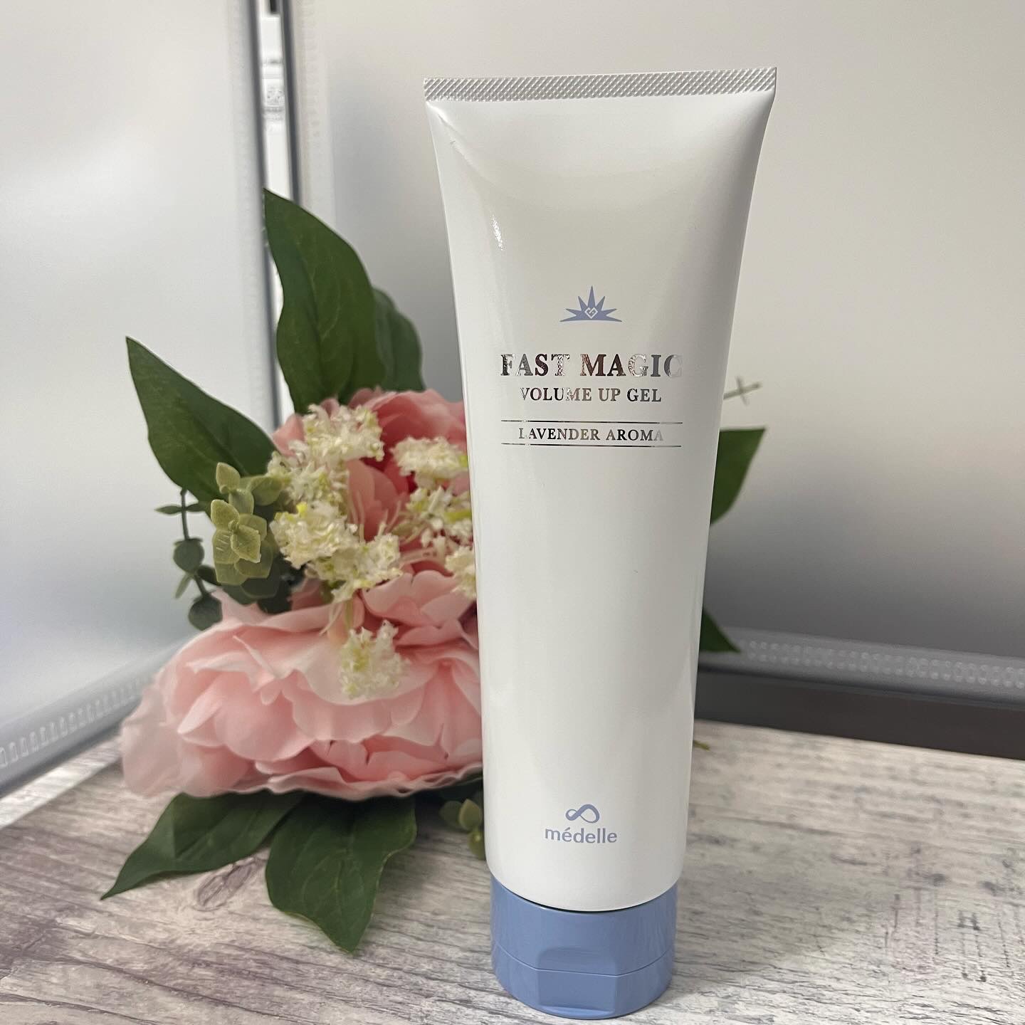 ファストマジック ボリュームアップジェル/médelle/バスト・ヒップケアを使ったクチコミ（2枚目）