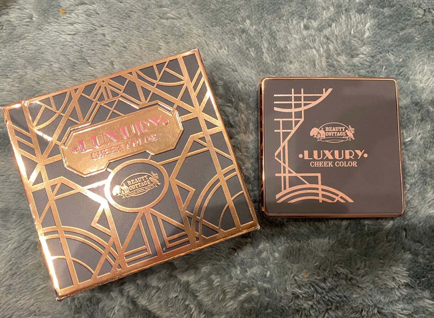 LUXURY(ラグジュアリー) チークカラー/Beauty Cottage/パウダーチークを使ったクチコミ(2枚目)