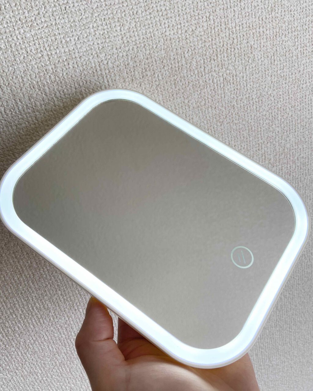 枠が光るLED付ミラー スクエア/DAISO/その他化粧小物を使ったクチコミ（2枚目）