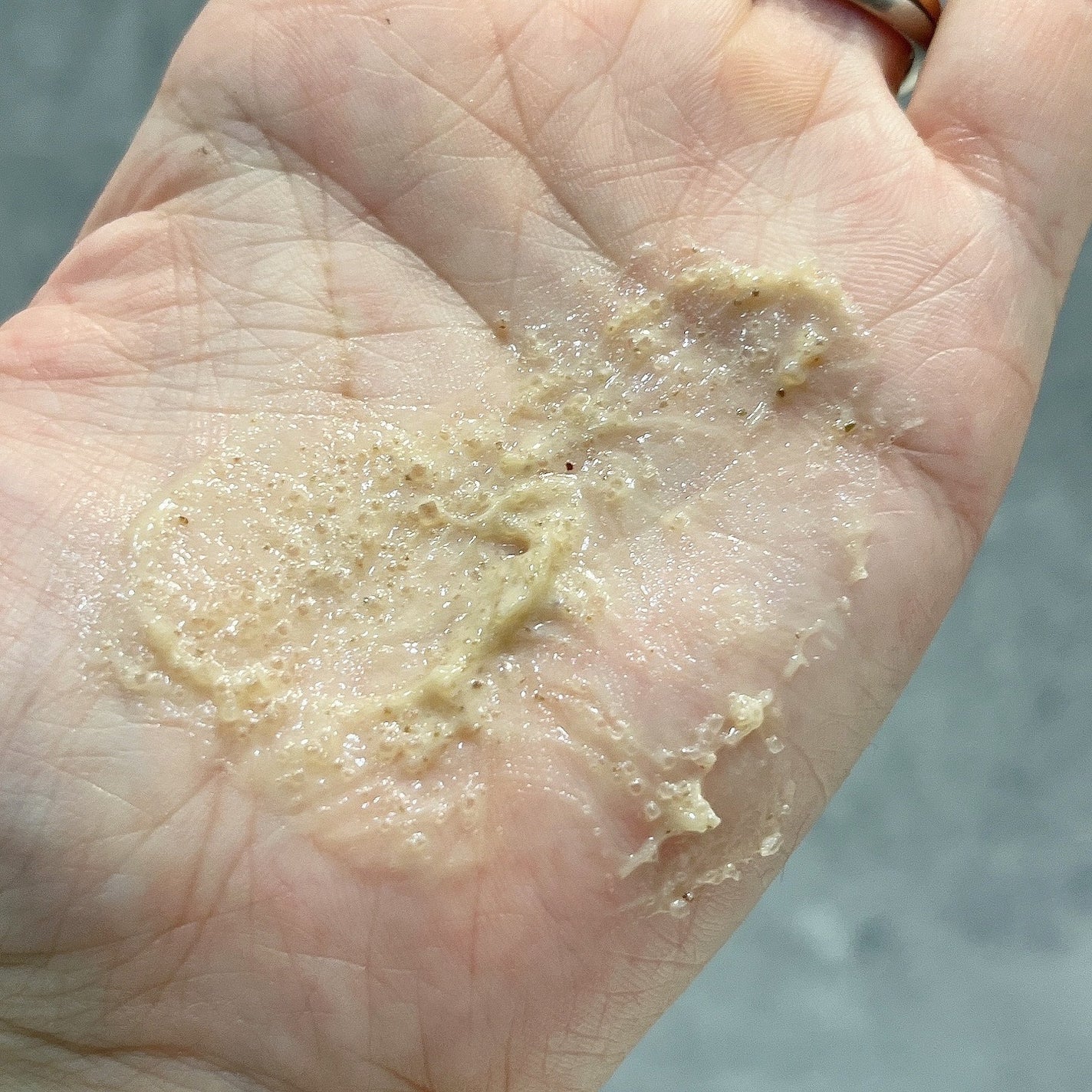 シーソルトセラピースカルプスケーラー/GROWUS/ヘッドスクラブを使ったクチコミ(5枚目)