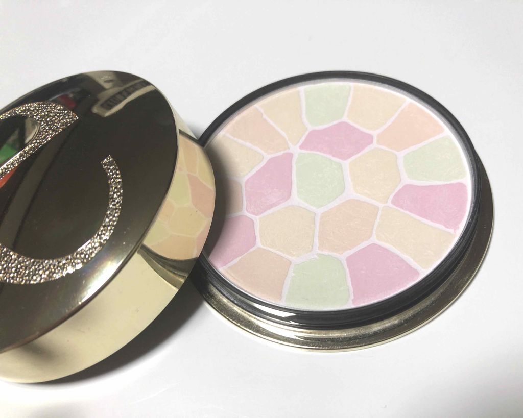 エレガンス ラ プードル オートニュアンス リクスィーズ/Elégance/プレストパウダーを使ったクチコミ(1枚目)