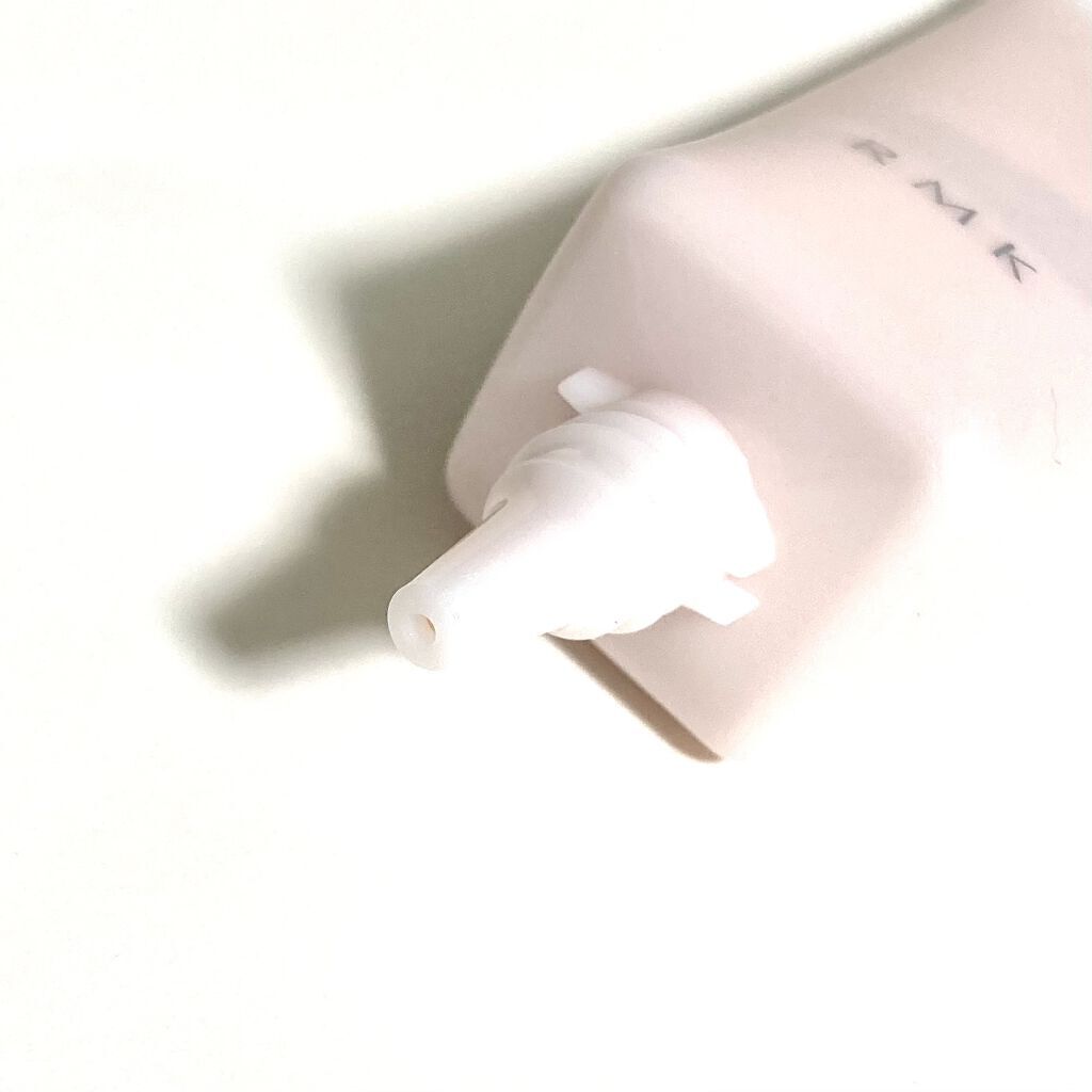 RMK スムースフィット ポアレスベース/RMK/化粧下地を使ったクチコミ（3枚目）