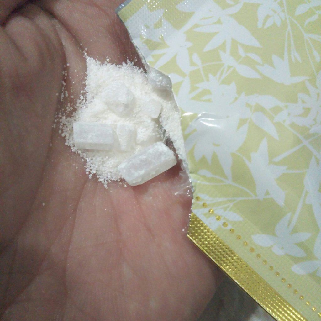 ミネラルバスパウダー オリエンタルジャスミン/イルコルポ/無機塩系入浴剤を使ったクチコミ（2枚目）