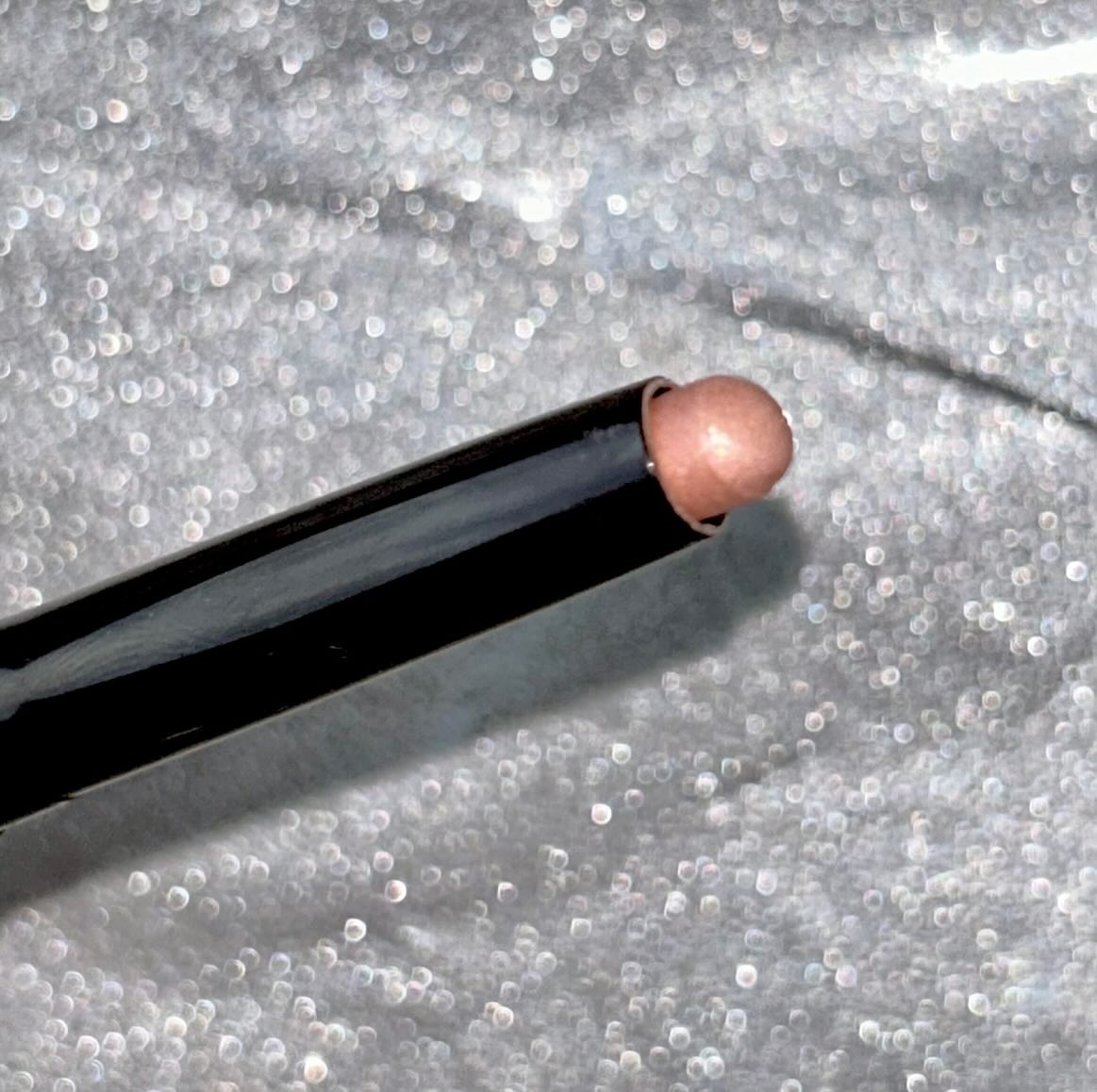 キャビア スティック アイカラー N/ローラ メルシエ/スティックアイシャドウを使ったクチコミ（2枚目）