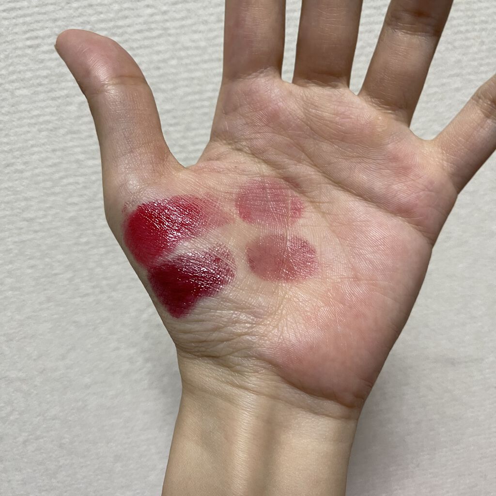 キスキス シャイン ブルーム/GUERLAIN/口紅を使ったクチコミ（3枚目）