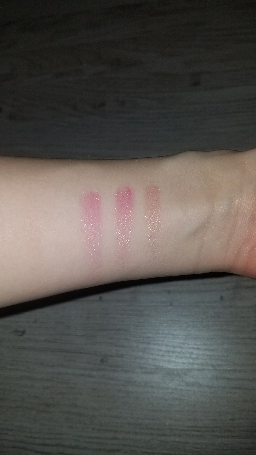 ルックアット マイアイジュエル/ETUDE/単色アイシャドウを使ったクチコミ（2枚目）