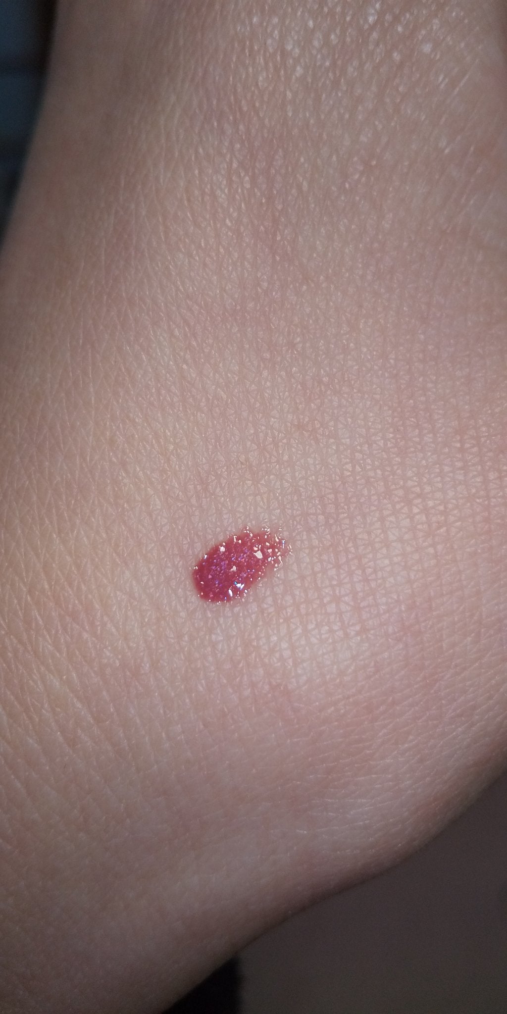 リップアーマーⅩ/KiSS/口紅を使ったクチコミ(2枚目)