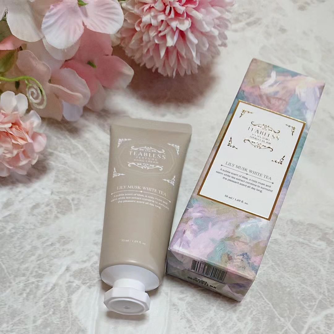 パフュームボディウォッシュ リリームスクホワイトティー/TEABLESS/ボディソープを使ったクチコミ（2枚目）