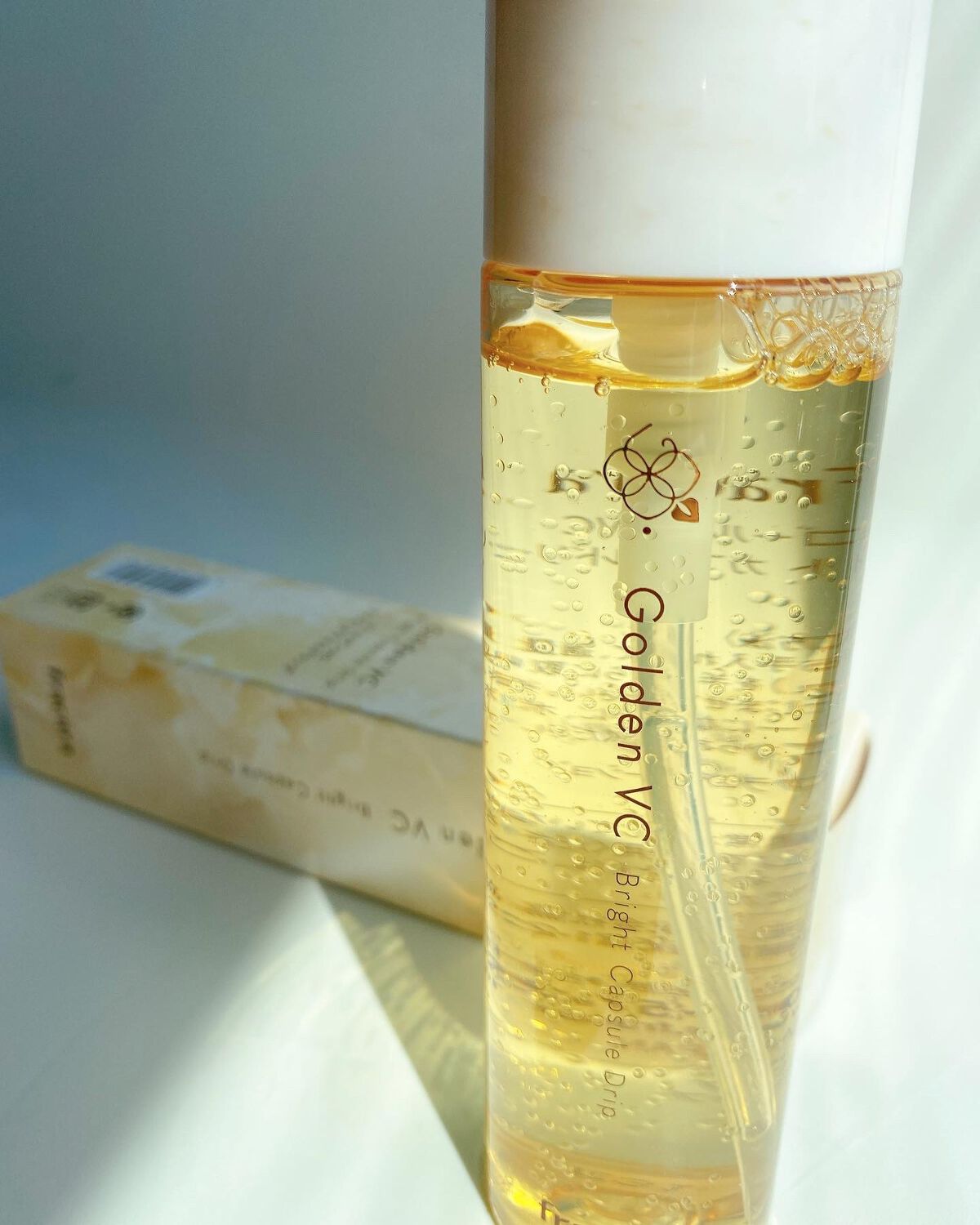 ゴールデンVC ブライト カプセルドリップ/fracora/化粧水を使ったクチコミ（2枚目）