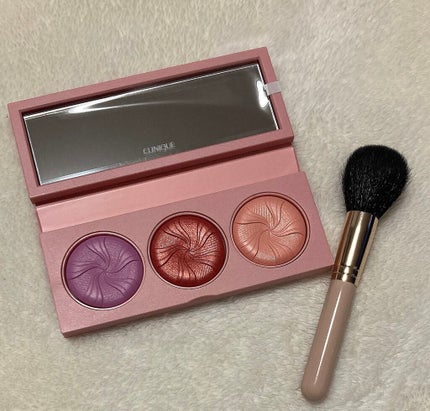 クリニーク チーク ポップ パレット 22/CLINIQUE/パウダーチークを使ったクチコミ(3枚目)