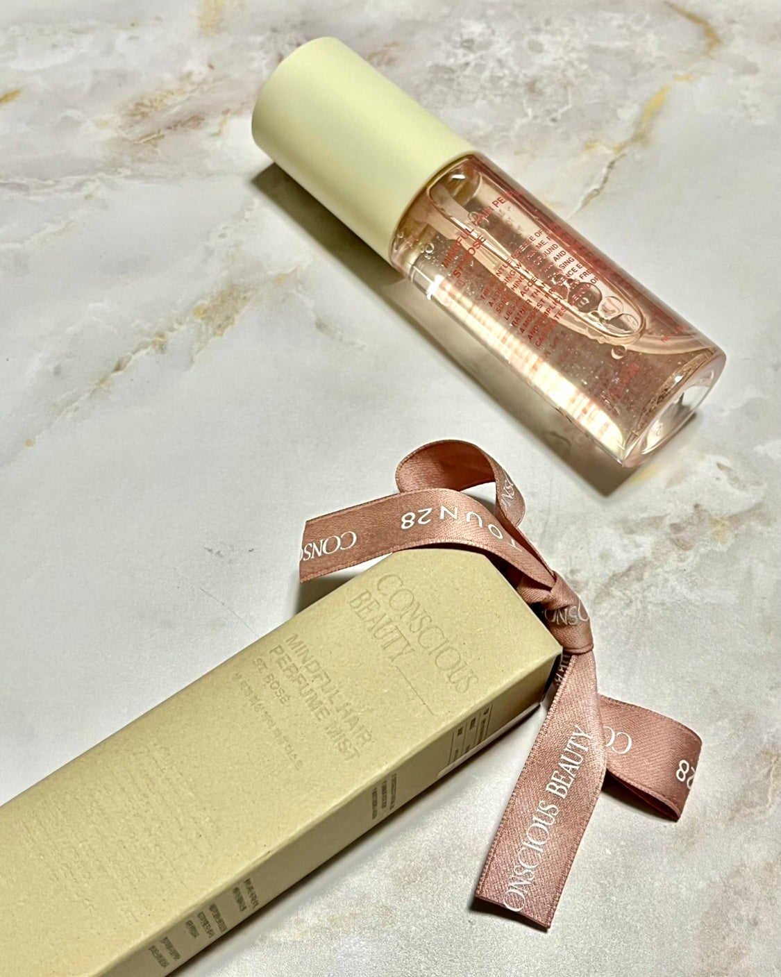 ヘアパフュームミスト ドゥチューリップ/TOUN28/ヘアミストを使ったクチコミ(1枚目)