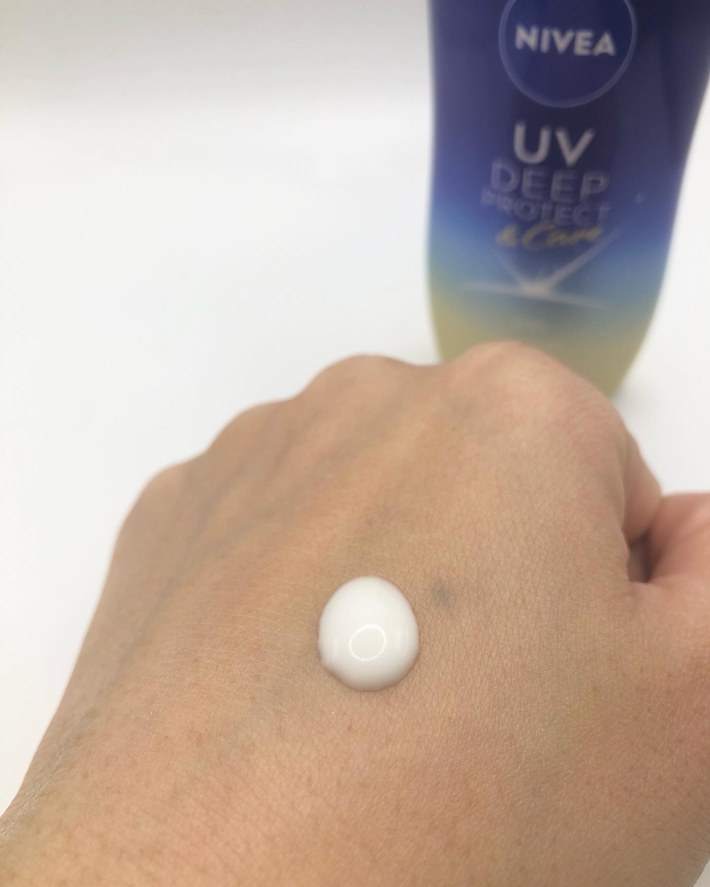 ニベアUV ディープ プロテクト＆ケア ジェル/ニベア/日焼け止めジェルを使ったクチコミ（2枚目）