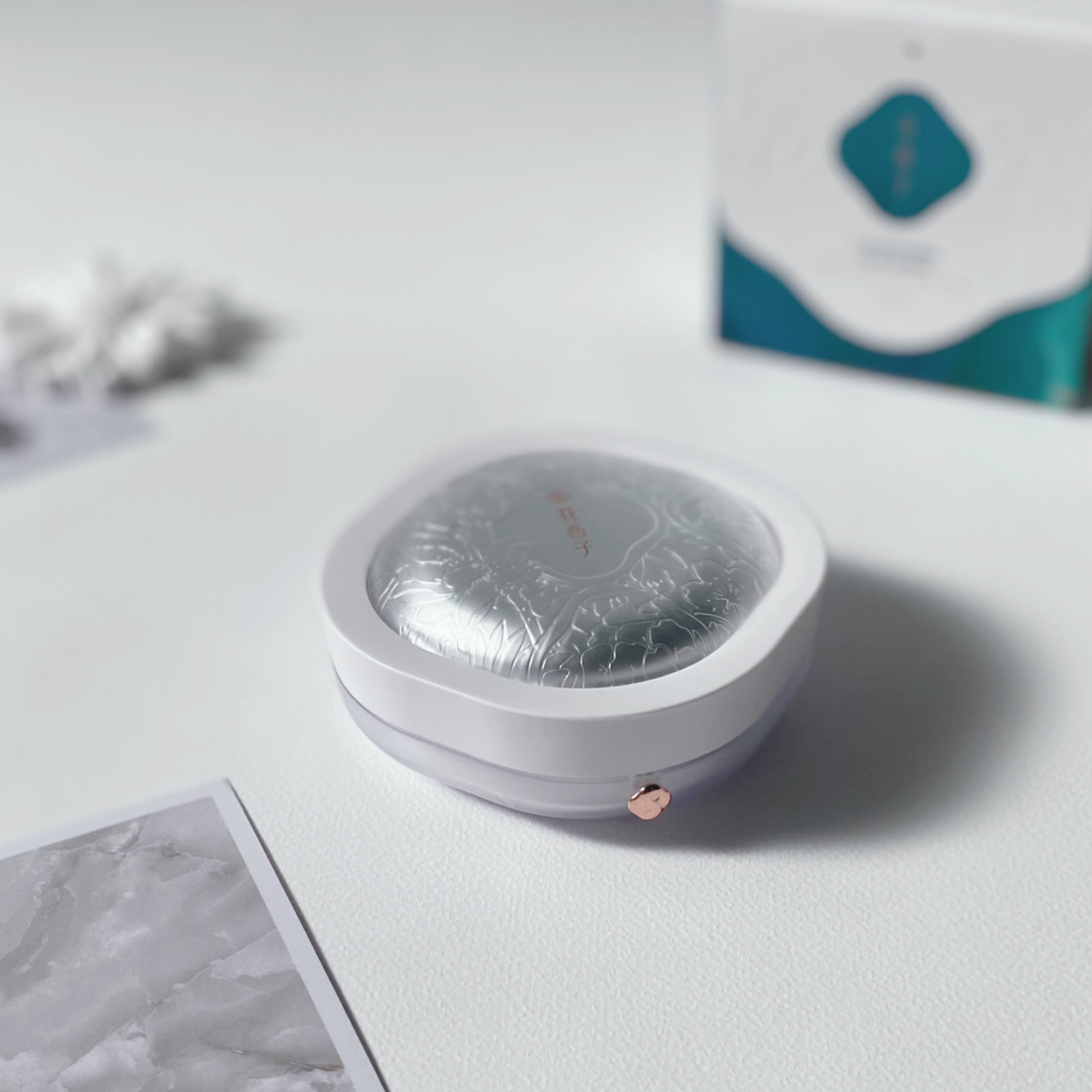 玉養桃花 ルースパウダー/花西子/ルースパウダーを使ったクチコミ（1枚目）