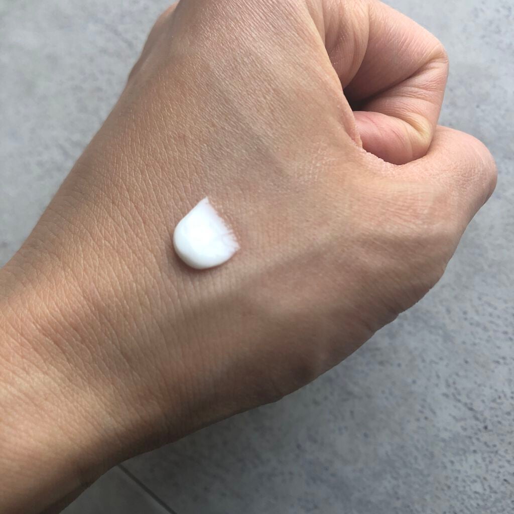 ハンドクリーム バニラ&ハニーの香り/クナイプ/ハンドクリームを使ったクチコミ(2枚目)