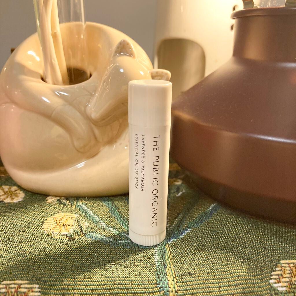 オーガニック認証 精油リップスティック スーパーポジティブ ライズ/THE PUBLIC ORGANIC/リップクリームを使ったクチコミ(1枚目)