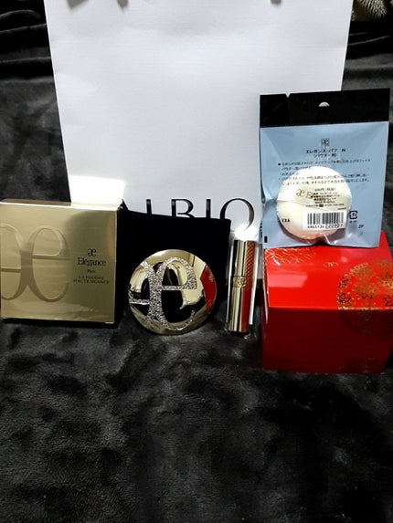 ラ プードル オートニュアンス/Elégance/プレストパウダーを使ったクチコミ(1枚目)