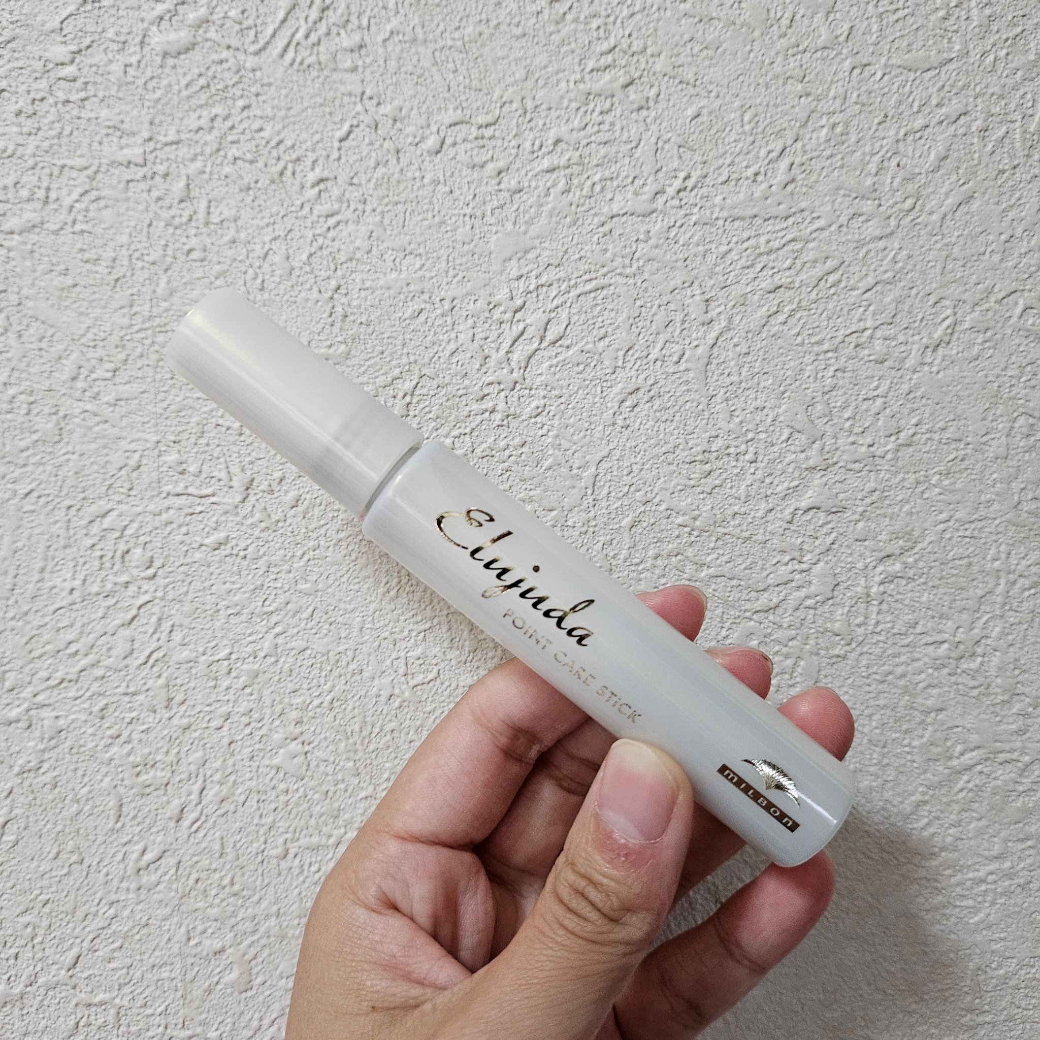 エルジューダ  ポイントケアスティック/エルジューダ/ヘアジェルを使ったクチコミ（1枚目）