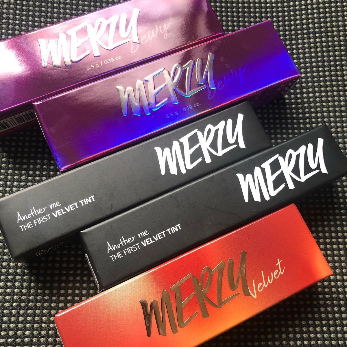 ザ ファースト  ベルベット ティント シーズン３/MERZY/リップティントを使ったクチコミ（2枚目）