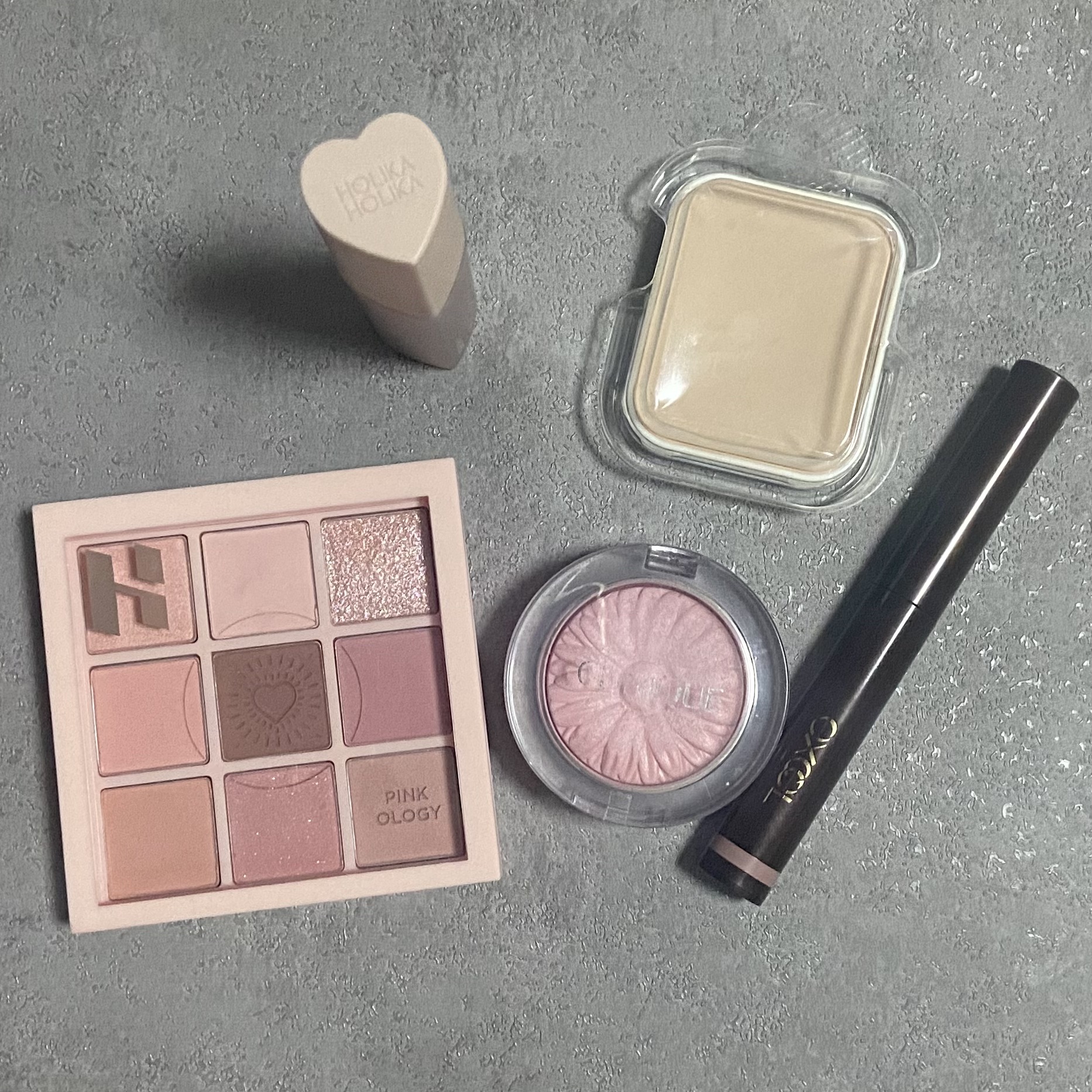 マイフェイブムードアイパレット 9カラー/HOLIKA HOLIKA/アイシャドウパレットを使ったクチコミ（2枚目）