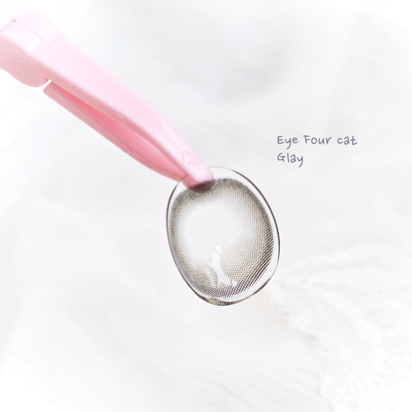 Eye Four Cat/LENSME/カラーコンタクトレンズを使ったクチコミ(4枚目)