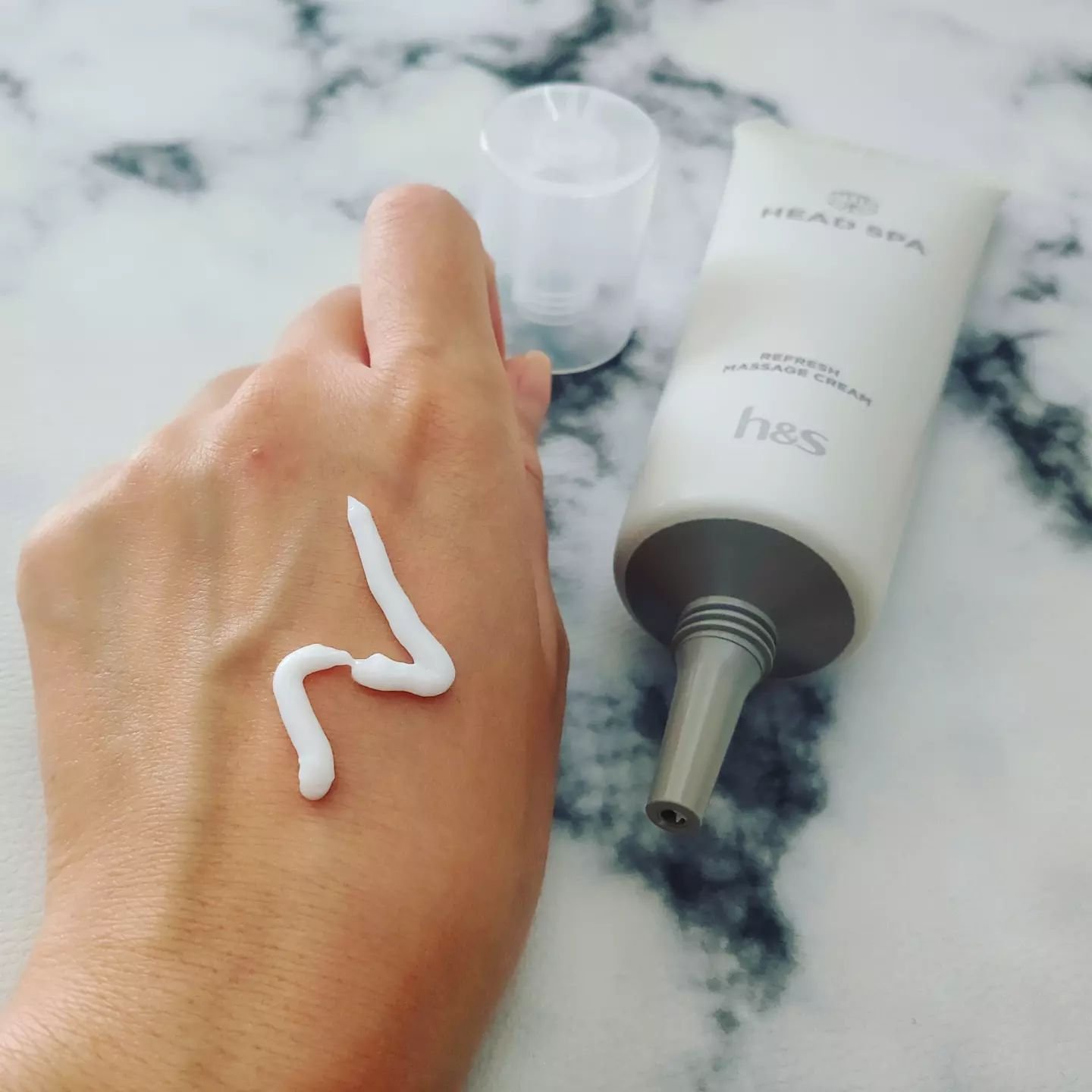 リフレッシュ マッサージクリーム/h&s/洗い流すヘアトリートメントを使ったクチコミ（3枚目）