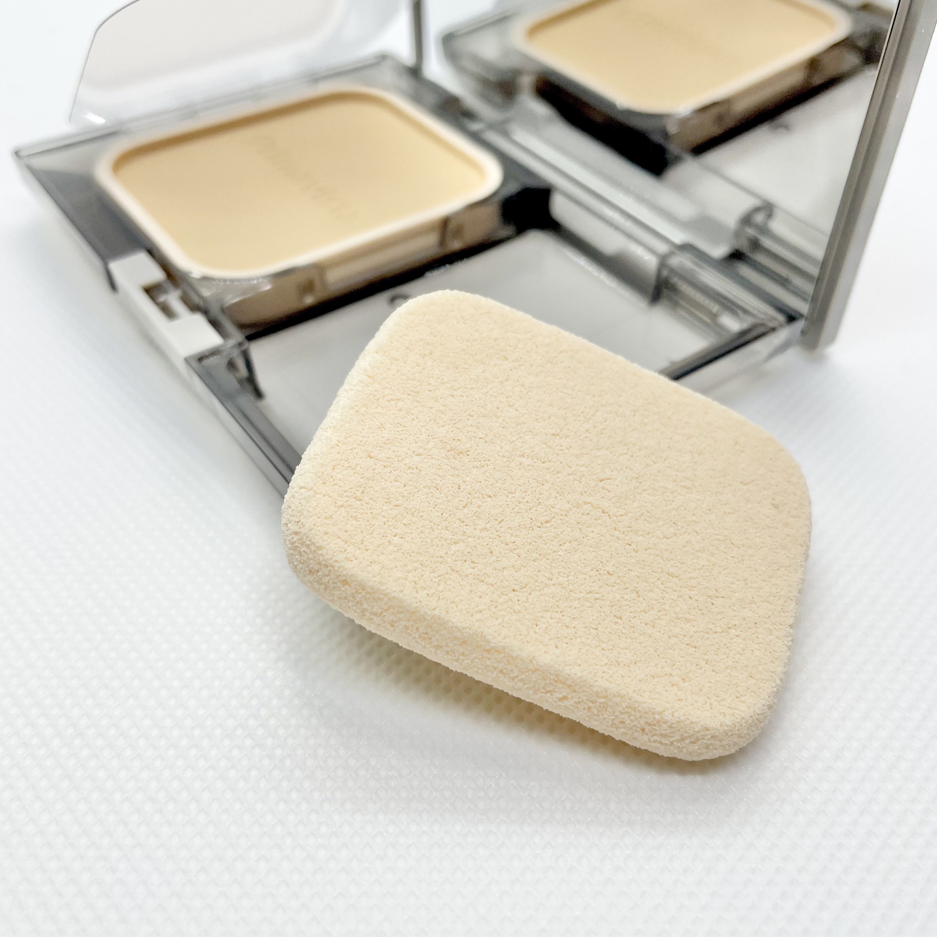 プリマヴィスタ ブライトチャージ パウダー オークル03(レフィル)/プリマヴィスタ/パウダーファンデーションを使ったクチコミ（2枚目）