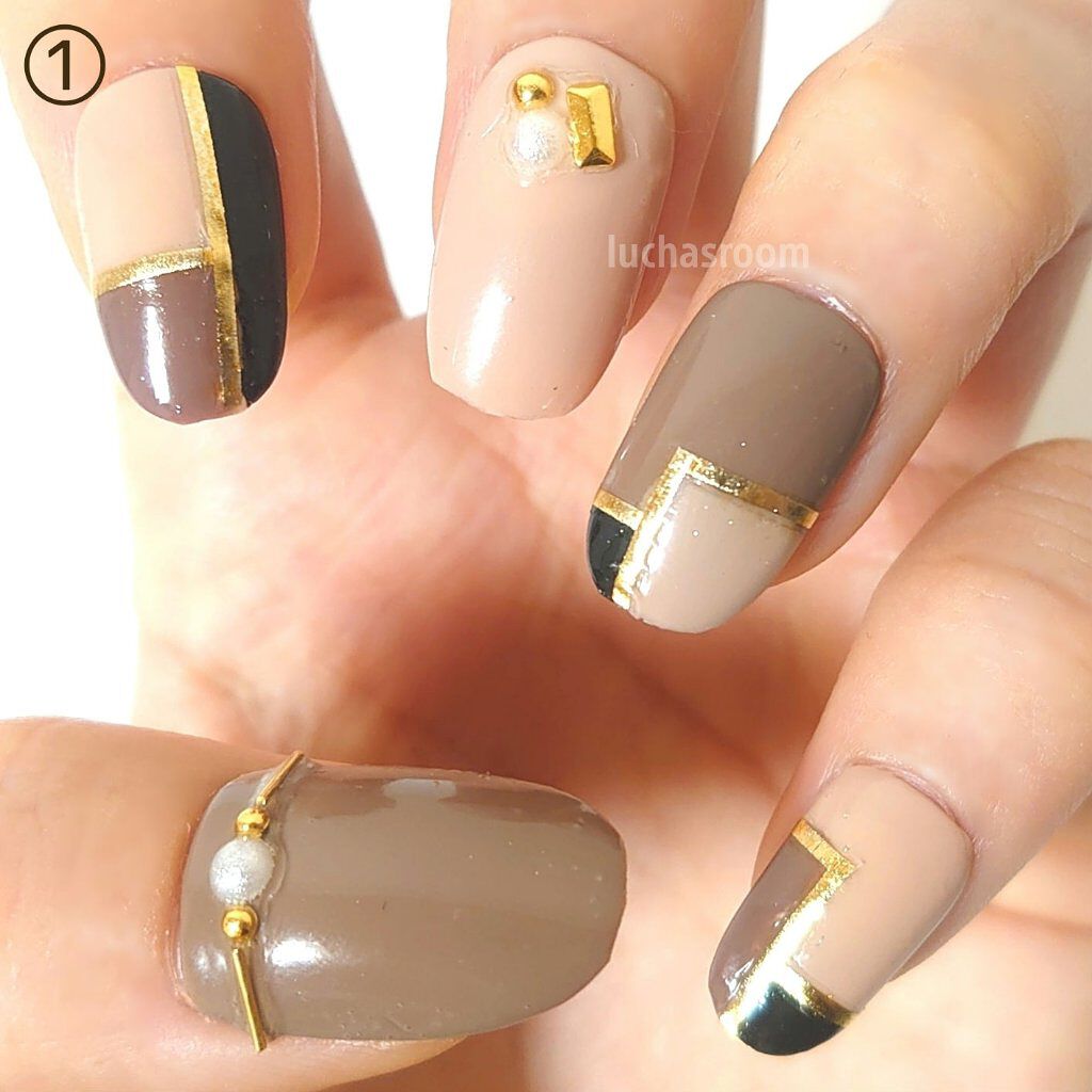 ネイルホリック リミテッドカラー Sparkle ornament GD076/ネイルホリック/マニキュアを使ったクチコミ（3枚目）