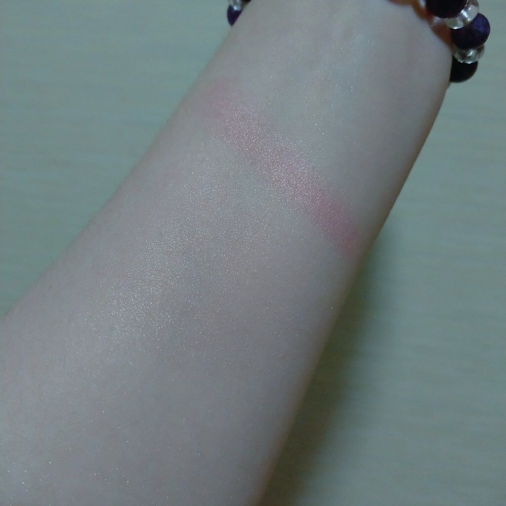 トゥルーディメンショングロウチーク/hince/パウダーチークを使ったクチコミ(5枚目)