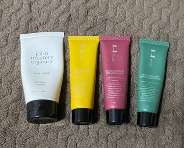 F organics(エッフェ オーガニック) HAND CREAM EUCALYPRUS＆LEMONGRASSのクチコミ「ハンドクリームをバカみたいに集めてしまったのでレビューします。

(写真1枚目)
LEAF＆B.....」（2枚目）