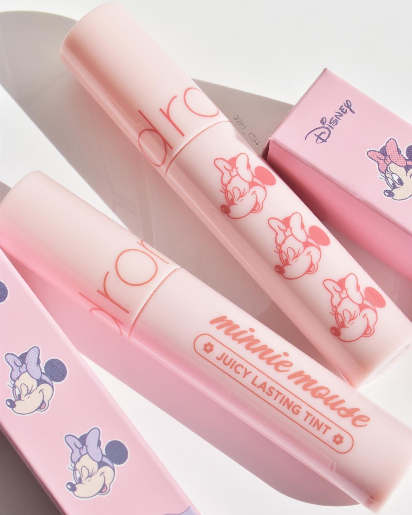 ジューシーラスティングティント/rom&nd/リップティントを使ったクチコミ（2枚目）