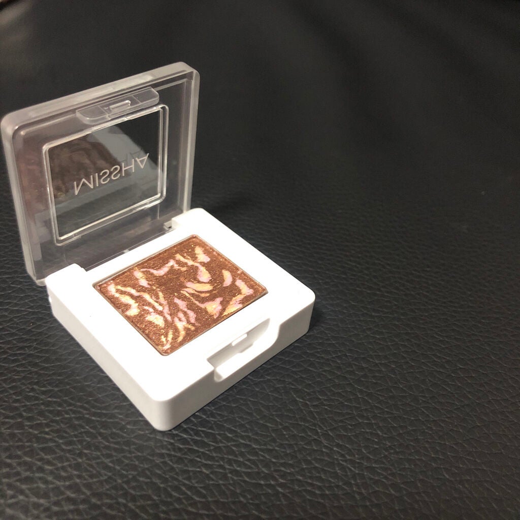 グリッタープリズム シャドウ マーブル/MISSHA/単色アイシャドウを使ったクチコミ(2枚目)